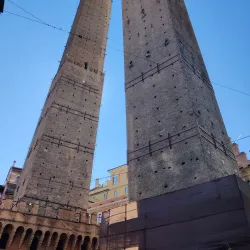 Two Towers (Due Torri) - Bologna