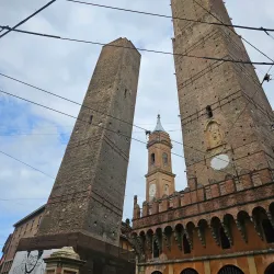 Two Towers (Due Torri) - Bologna
