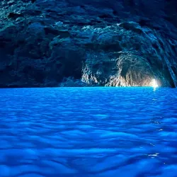 Blue Grotto (Grotta Azzurra) - Capri