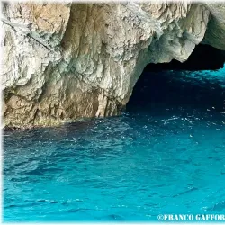 Faraglioni Rocks - Capri