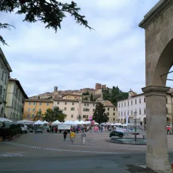Piazza Arnolfo - Colle di Val d'Elsa