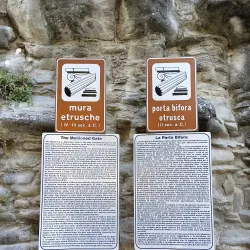 Porta Bifora - Cortona