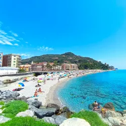 Spiaggia di Finale Ligure - Finale Ligure