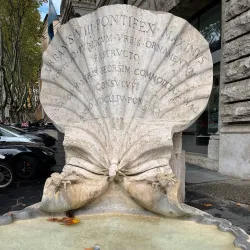 Fontana delle Api - Genzano di Roma