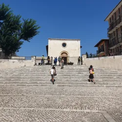 Fontana delle 99 Cannelle - Gualdo Tadino