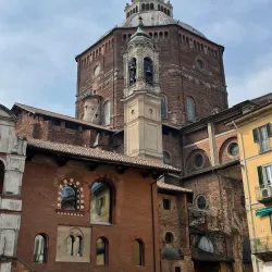 Pavia Cathedral (Duomo di Pavia) - Pavia