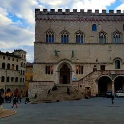Etruscan Well (Pozzo Etrusco) - Perugia