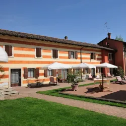 Agriturismo and Local Wineries - San Martino in Rio