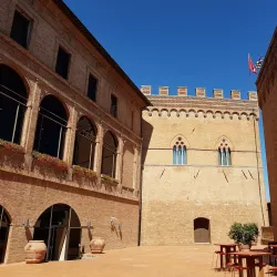 Palazzo Salimbeni - Siena