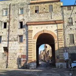 Porta Romana - Terracina