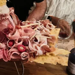 Trestina Local Market - Trestina