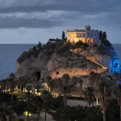 Santa Maria dell'Isola - Tropea