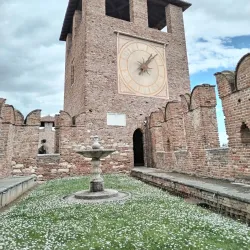 Castelvecchio and Castelvecchio Museum - Verona