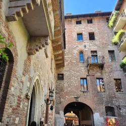 Juliet's House (Casa di Giulietta) - Verona