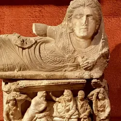 Etruscan Museum (Museo Etrusco Guarnacci) - Volterra