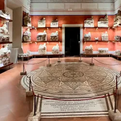 Etruscan Museum (Museo Etrusco Guarnacci) - Volterra