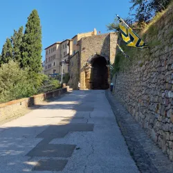 Porta all'Arco - Volterra