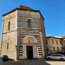 Volterra Cathedral (Cattedrale di Santa Maria Assunta) - Volterra