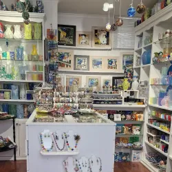 Local Artisan Shops - Zungoli