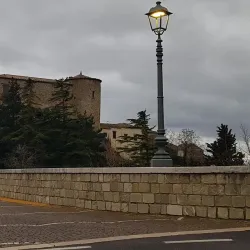 Zungoli Castle (Castello di Zungoli) - Zungoli