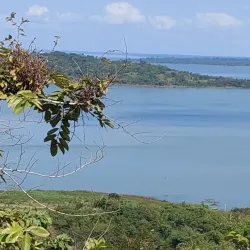 Lake Kossou - Yamoussoukro