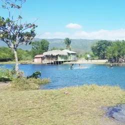 Bluefields Bay - Alligator Pond