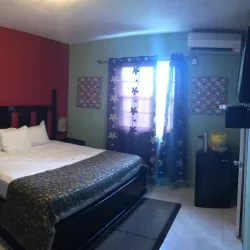 Port Antonio Town - Bamboo