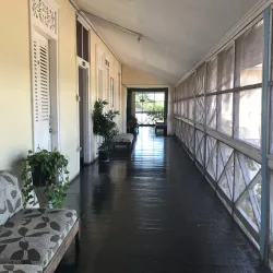 Milk River Bath - Clarendon Park