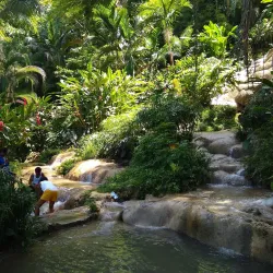 Mocho Falls - Clarendon Park