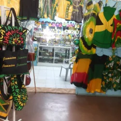 Local Artisan Market - Golden Grove