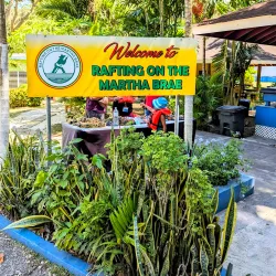 Martha Brae River - Santa Cruz