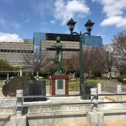 Higashi Osaka City Central Library - Higashi-osaka
