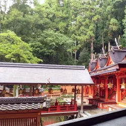 Hiraoka Shrine - Higashi-osaka