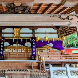 Hiraoka Shrine - Higashi-osaka