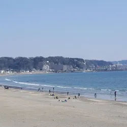 Kamakura Beaches (Yuigahama and Zaimokuza) - Kamakura