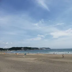 Kamakura Beaches (Yuigahama and Zaimokuza) - Kamakura
