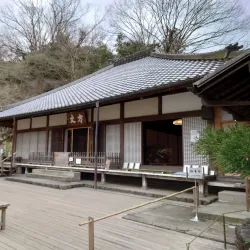 Meigetsu-in Temple - Kamakura