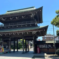 Kawasaki Daishi Heiken-ji Temple - Kawasaki