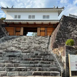 Kofu Castle (Maizuru Castle) - Kofu