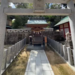 Kameyama Hachiman Shrine - Marugame