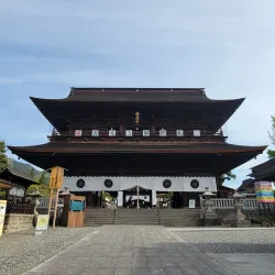 Zenko-ji Temple - Nagano