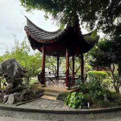 Fukushu-en Garden - Naha