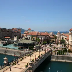 Wakayama Marina City - Wakayama