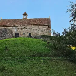La Hougue Bie - St Lawrence