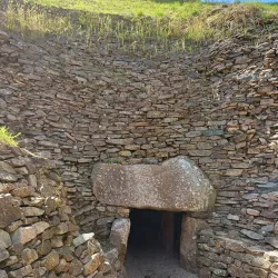 La Hougue Bie - St Lawrence