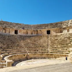 Hadrian's Arch - Jerash