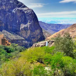 Local Natural Springs - Umm As-summaq