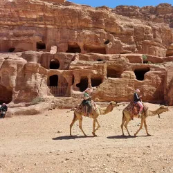 The Treasury (Al-Khazneh) - Wadi Musa