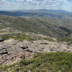 Steppe Hiking Trails - Alga