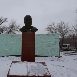 Monument to Abai Qunanbaiuly - Kyzylorda